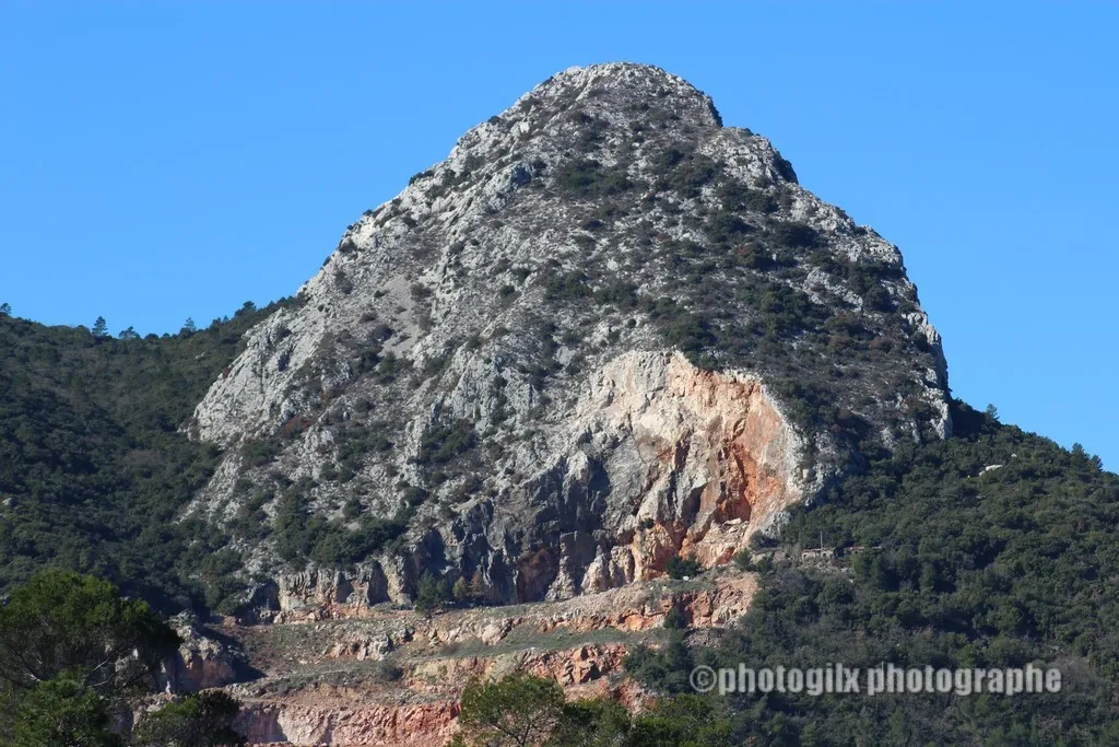 nature var